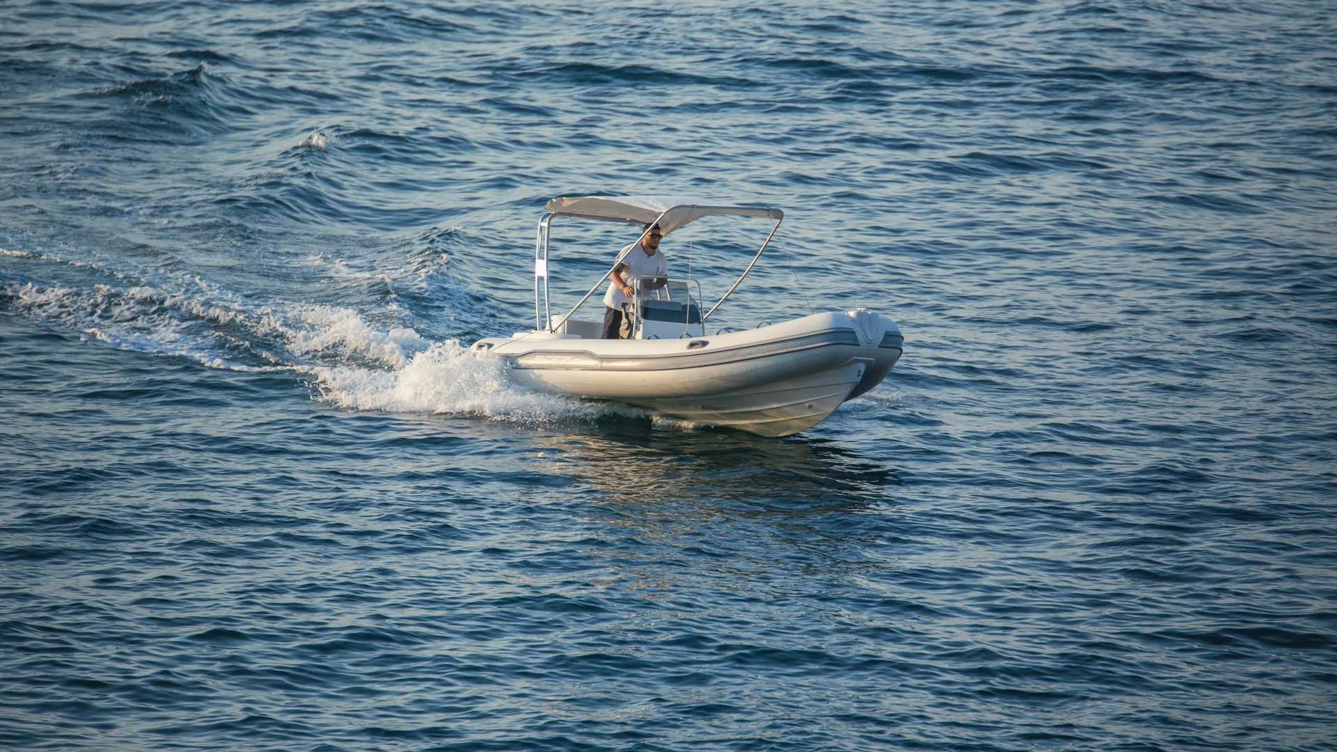 RIB 20ft Predator-3