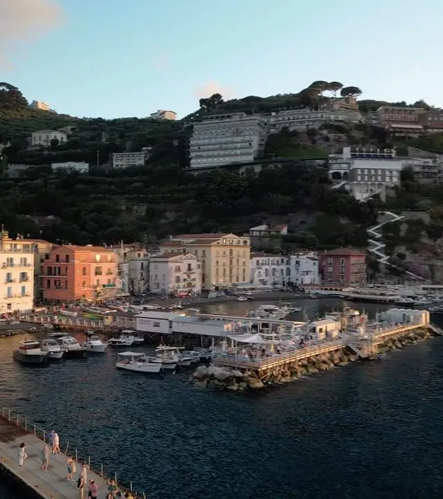 revolution_sorrento - Instagram Photo 2