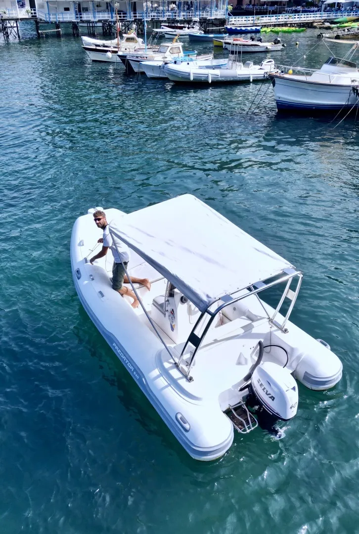 RIB 18ft Predatr Boat Rental in Sorrento - From 250€-1