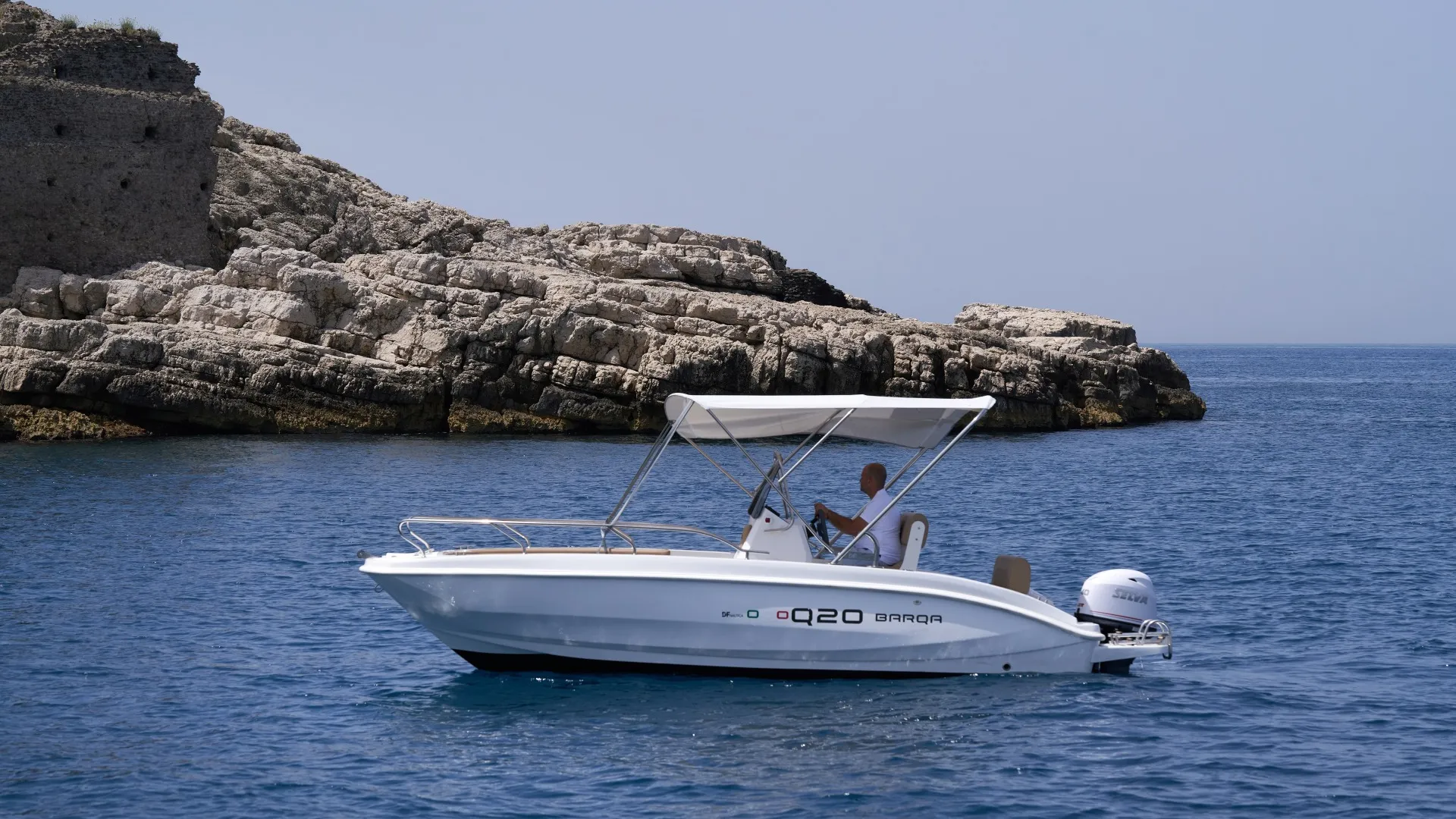 Motorboat 20ft Barqa-1